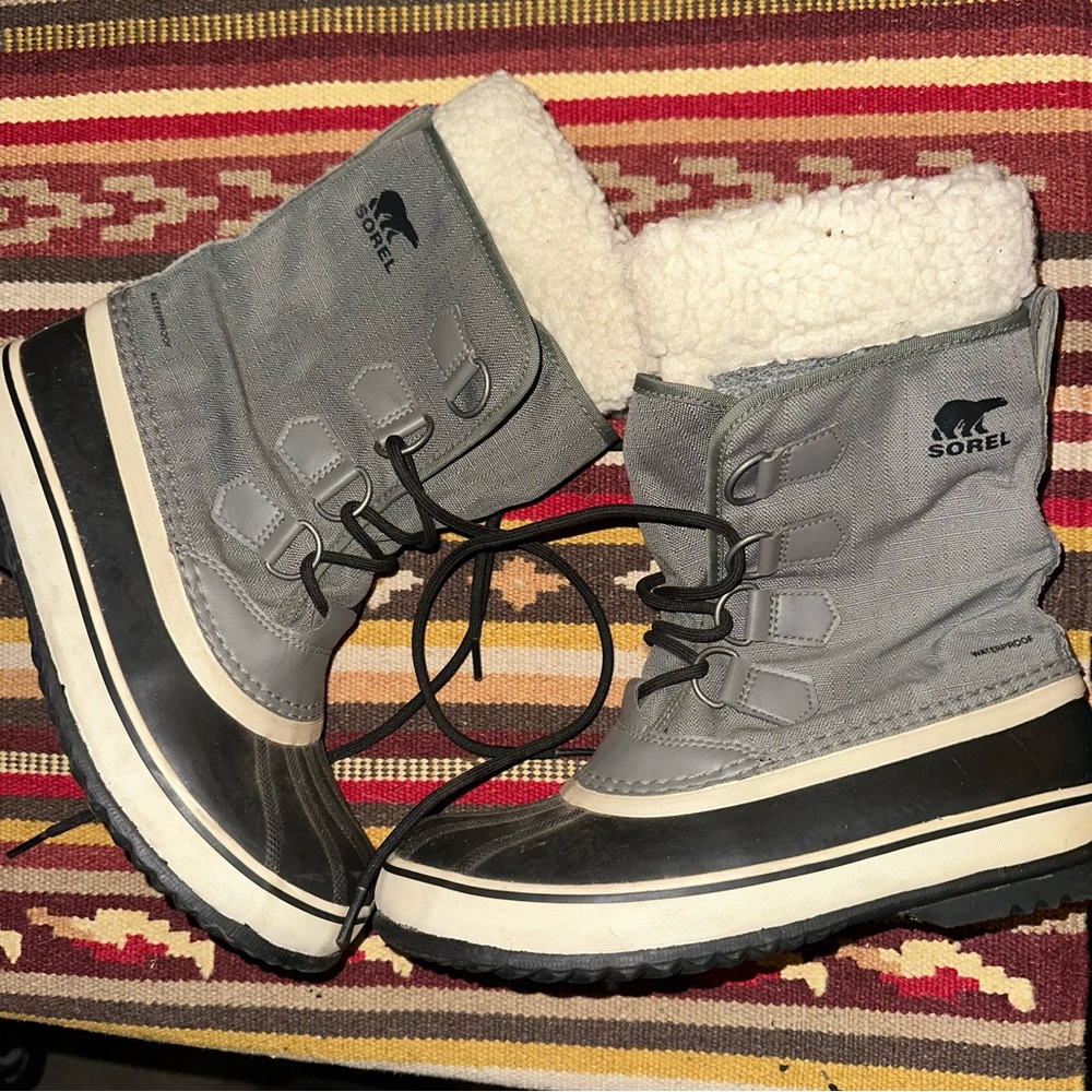 Sorel Gray Winter Boots